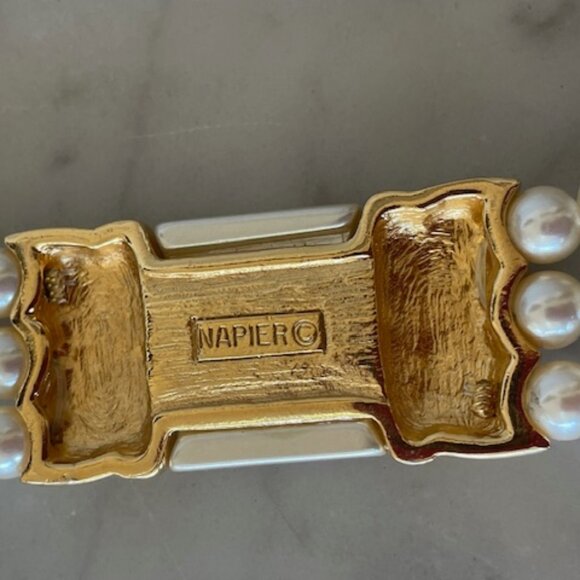 NAPIER Vintage 3 Strand Faux Pearl Enamel Accent Gold Tone Necklace - Picture 9 of 16